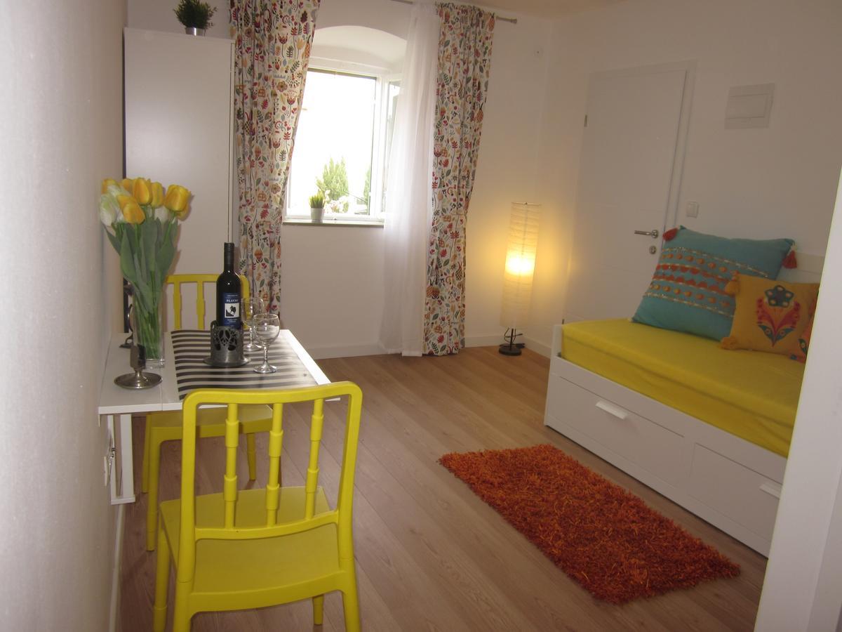 Apartment On The Square Makarska Esterno foto