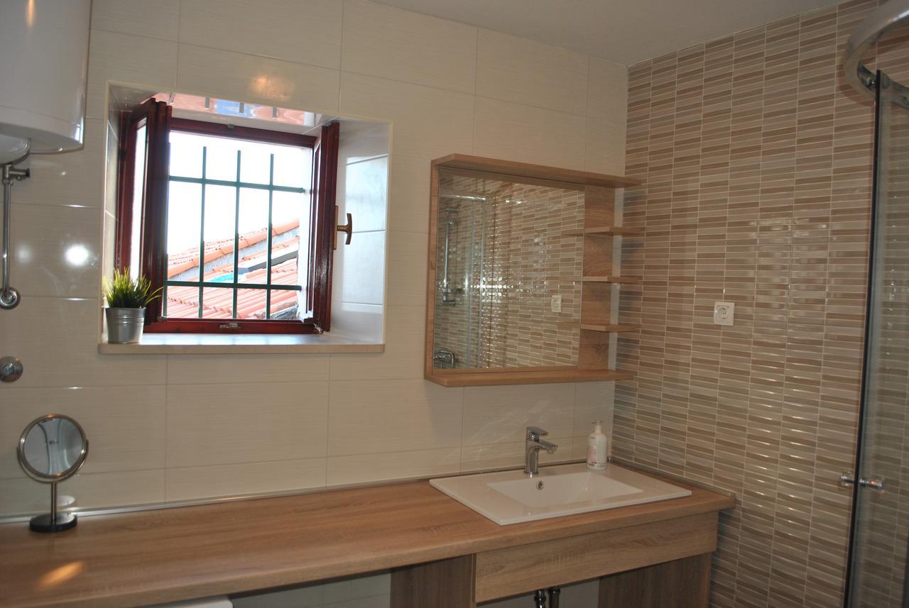 Apartment On The Square Makarska Esterno foto