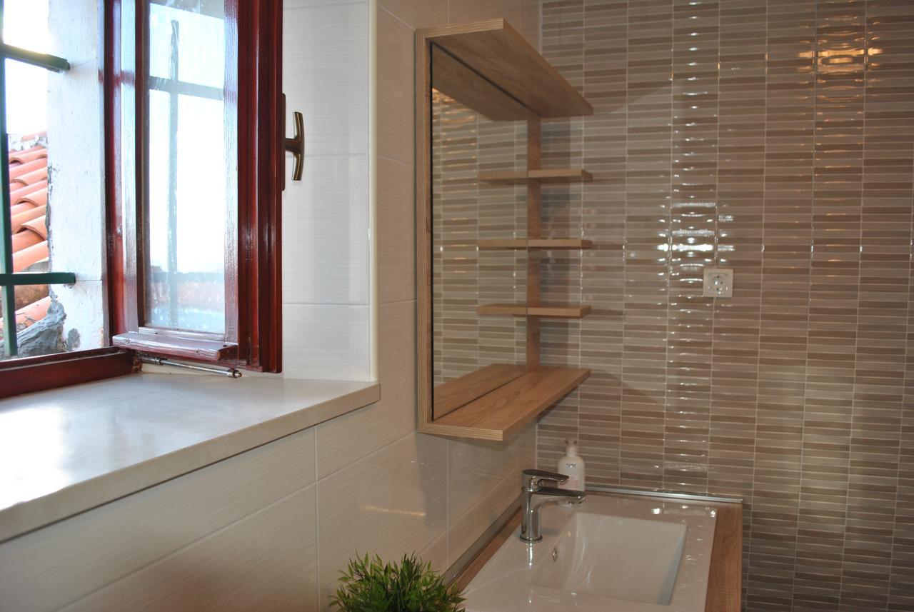 Apartment On The Square Makarska Esterno foto