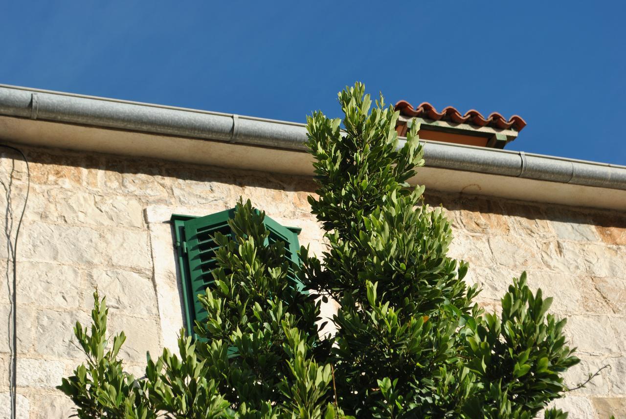 Apartment On The Square Makarska Esterno foto